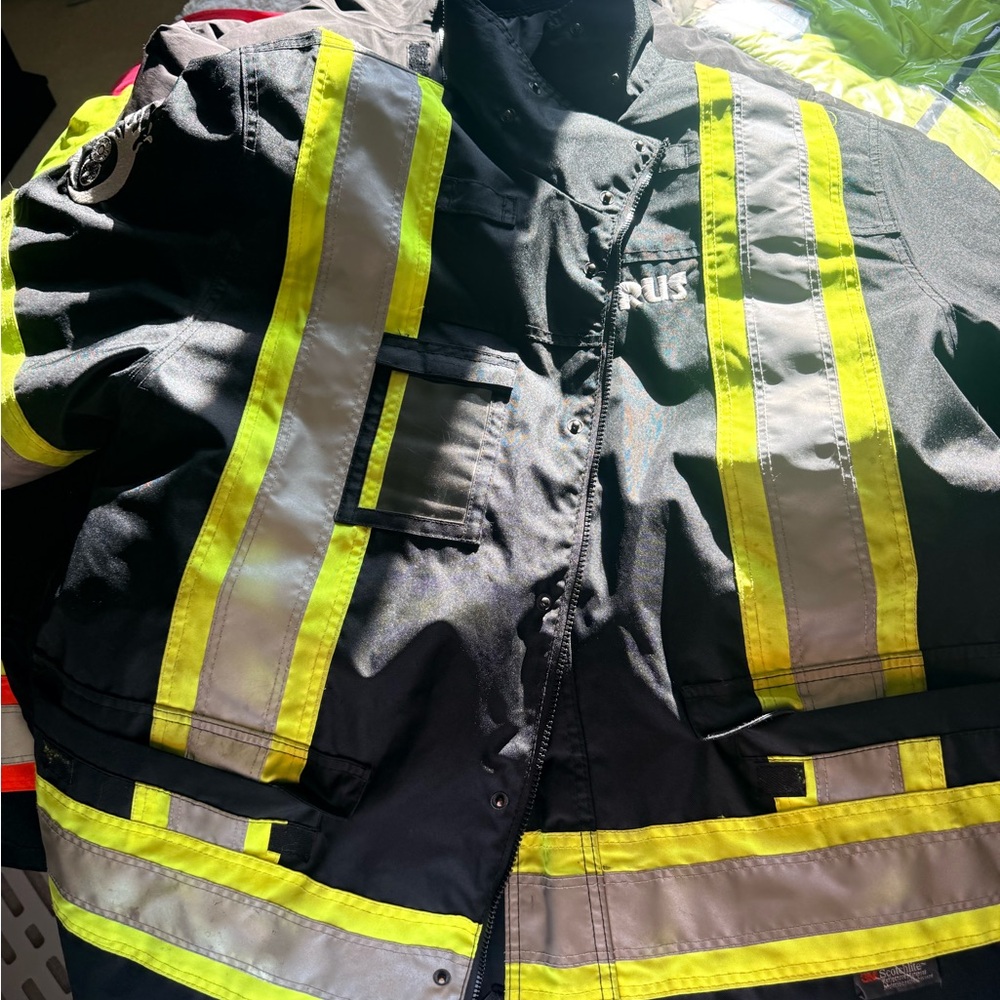 Black And Yellow Performance Jacket - image 3